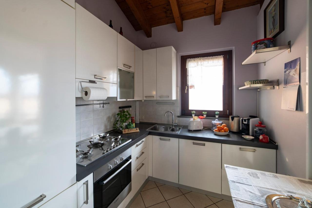 Romantic Lake View House Sulzano Exterior photo
