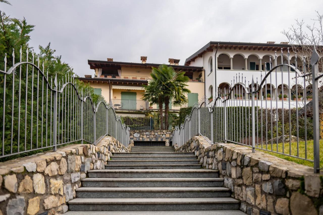 Romantic Lake View House Sulzano Exterior photo