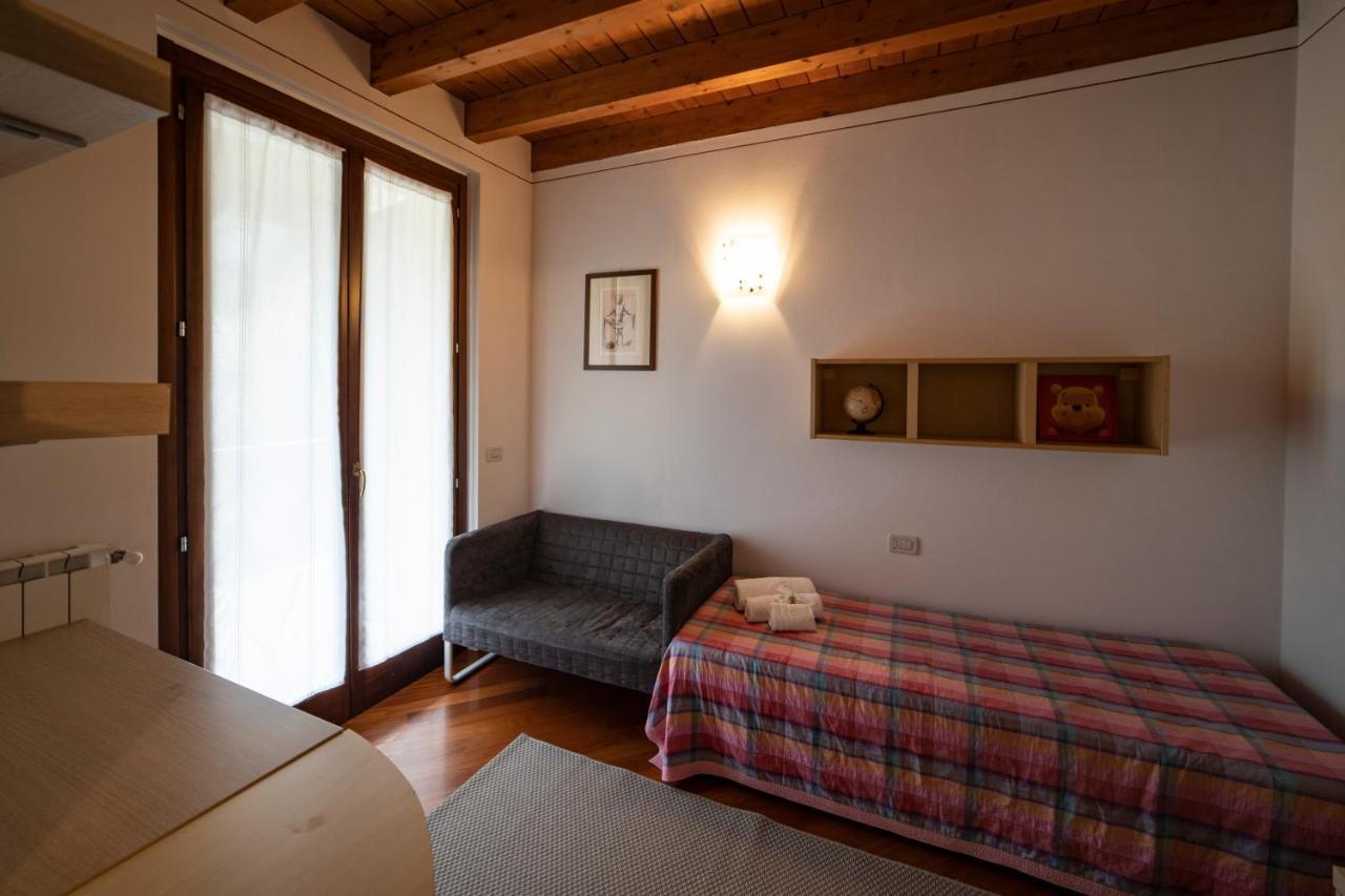 Romantic Lake View House Sulzano Exterior photo
